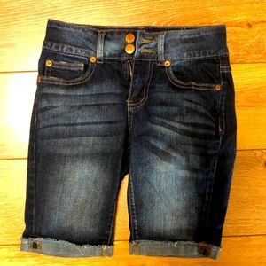 No Boundaries womens shorts